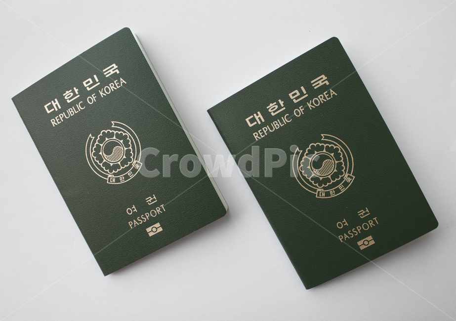 여권,한국여권,passport,대한민국여권,id,사물,물건,business,card,citizen,emigration,identification,identity,international,korea,pass,republicofkorea,security,한국,대한민국,탑앵글,탑뷰,탑,여행,휴가,traveling,vacation,trip,사물,물건,오브젝트,thing,object,matter
