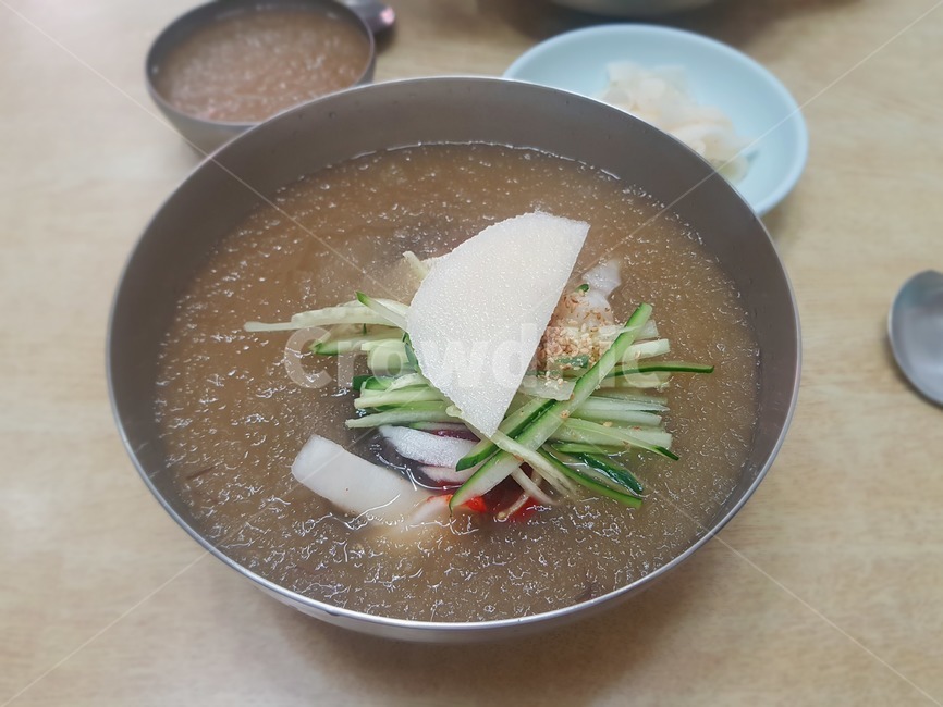 냉면,물냉면,여름냉면,음식,점심메뉴