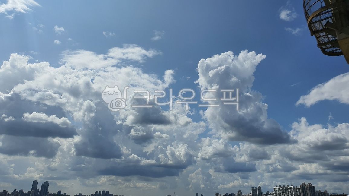 sky,cloud,Seoul Sky,summer sky,Han River