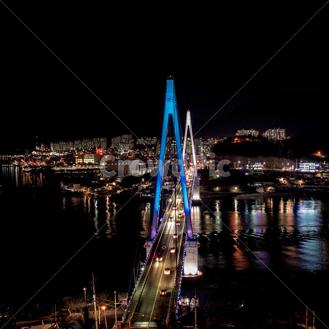 야경,다리,여수,돌산,밤바다,불빛,야경,밤,풍경,nightscape,night,landscape,건축물,건물외관,exterior,building,structure,architecture,construction,경치,nature,자연,outdoors,옥외