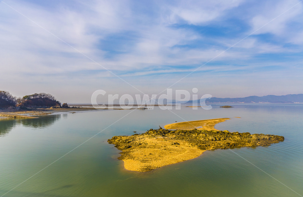 하늘,구름,바다,수평선,섬,모래톱,풍경,자연,포구,자연,풍경,nature,landscape,한국자연풍경,한국자연경관,korea nature landscape,outdoors,옥외,land,땅,sea,ocean,대양,water,물,shoreline,해안선