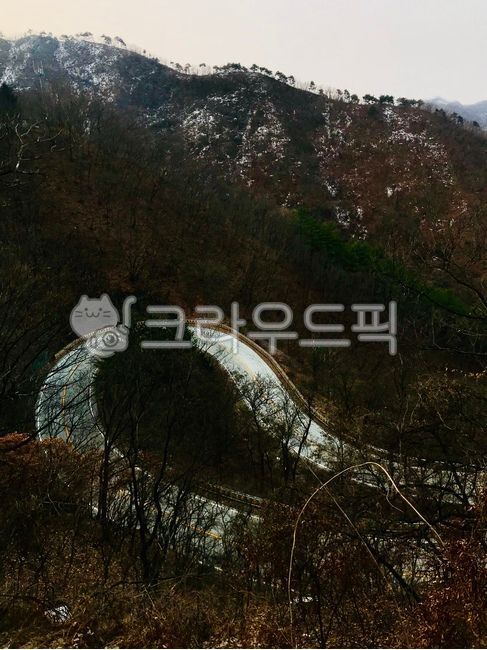 모래재,꼬부랑길,드라이브코스,산,산맥,겨울길