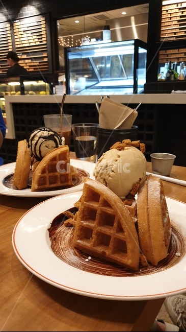 와플,아이스크림,waffle,icecream,카페,cafe