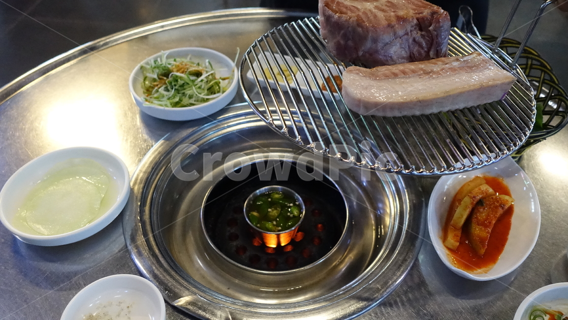 음식,food,식사,meal,dish,고기,고깃집,carne,meat,연탄,한국음식,koreanfood,제주맛집,목살,삼겹살