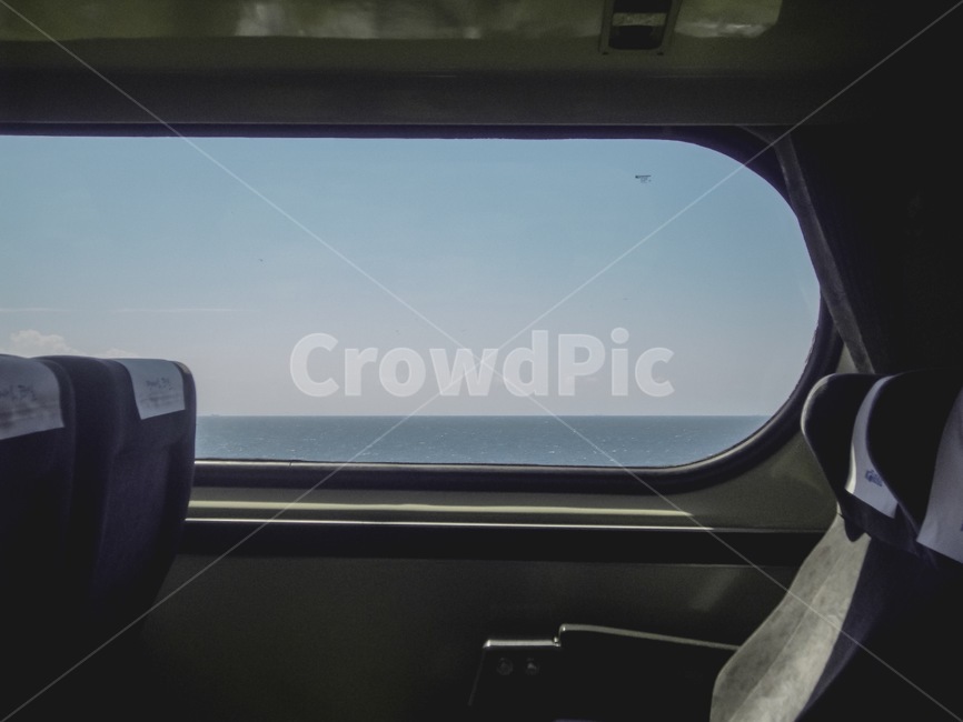 기차,동해남부선,바다,창,여행,교통,교통수단,traffic,transportation
