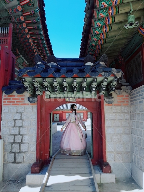 경복궁,궁,아름다운,한국,한복,알록달록,beautiful,hanbok,korea,형용색색,저고리,여성,소녀,한국전통,한국문화,korean traditional,korean culture,한복,한국전통의상,hanbok,korean traditional clothes,사람,인물,인간,human,person,여성,여자,woman,female,lady,건축물,건물외관,exterior,building,structure,architecture,construction