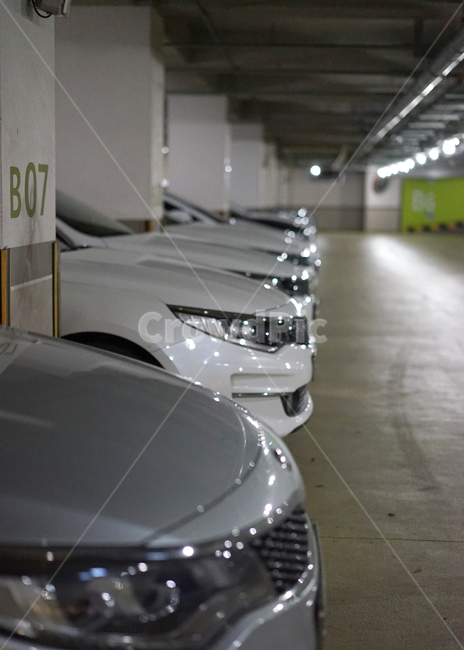 자동차,차,차량,car,교통수단,이동수단,주차장,parking,일렬,차고,교통,교통수단,traffic,transportation