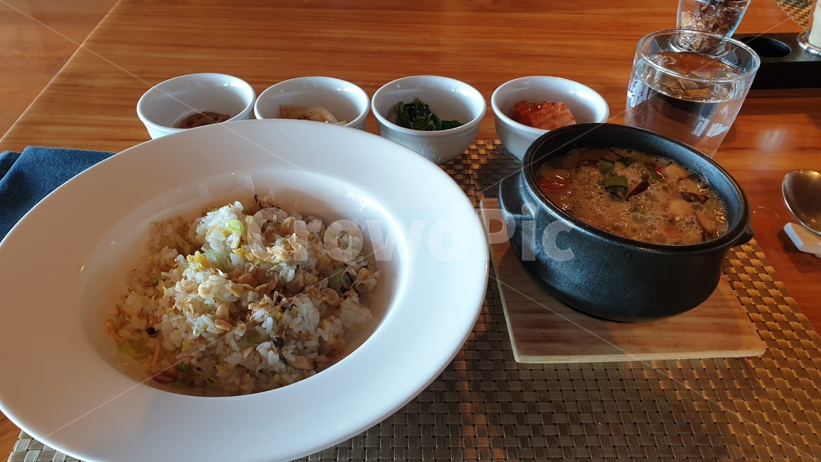 한식,볶음밥,된장찌개,음식,food