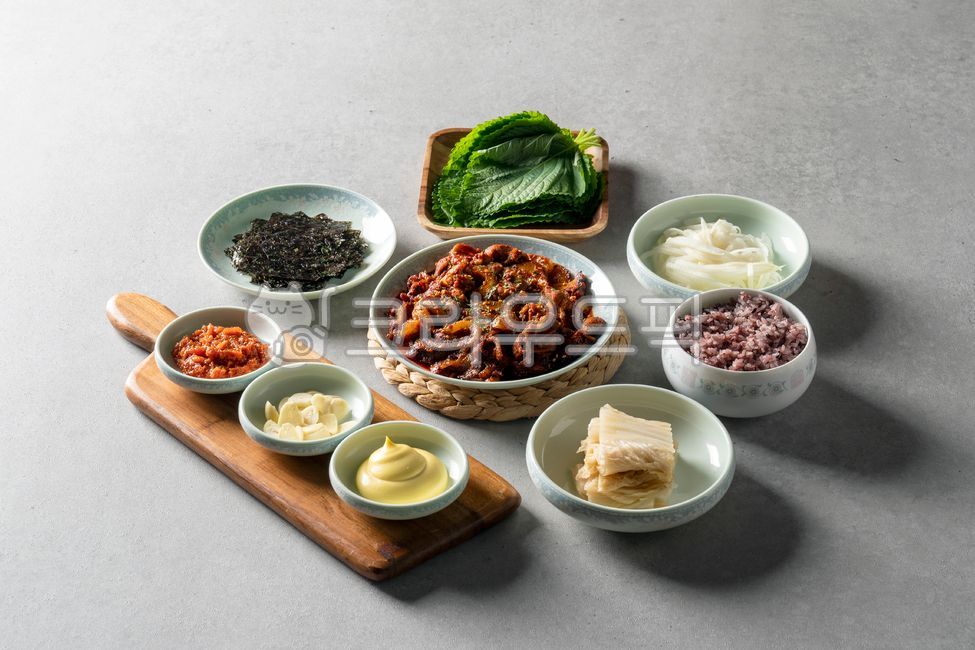 불고기백반,불고기,백반,반찬,음식,돼지고기볶음,돼지불고기