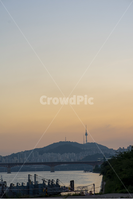 architecture,건축물,building,건물,서울타워,n타워,tower,seoultower,hanriver,한강,강,한강노을,노을,sunset,노을풍경,서울