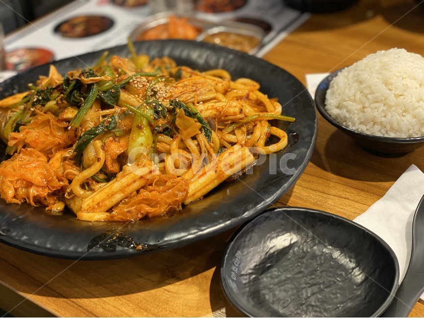 마라,샹궈,마라샹궈,마라탕,중국,중국음식,푸주,두부,면,요리,음식,맛있는,매운,빨간,밥,저녁,아침,점심,간식,중국당면,고수,분모자,배달음식,배달,상차림