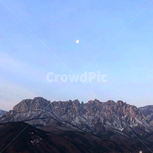 울산바위,설악산,달,산,저녁