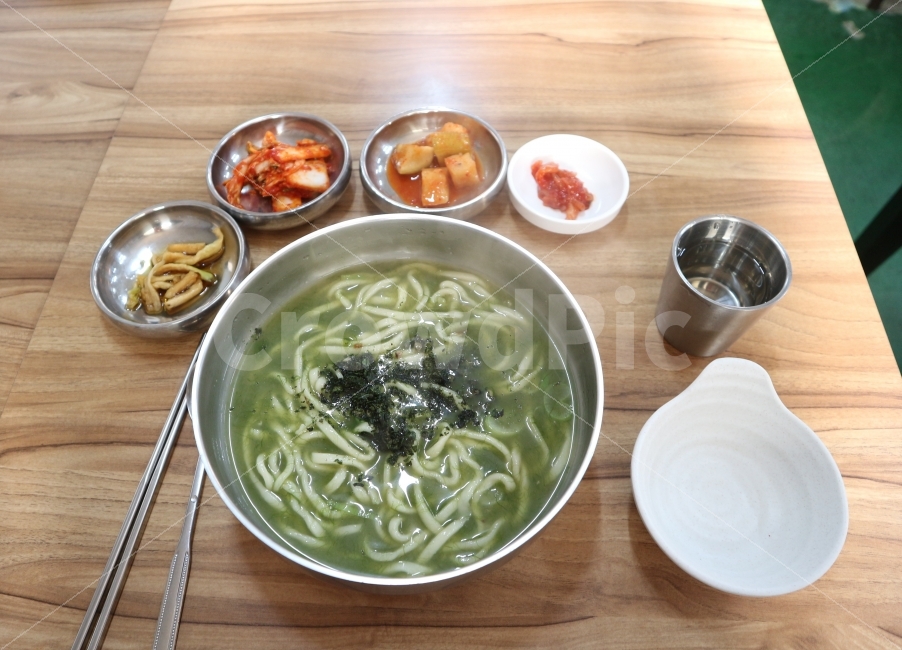 제주도,jeju,여행,travel,제주,먹방,맛집,보말,칼국수,보말칼국수,음식,음식,식재료,요리,food,cook,meal,dishes,food reserves,면류,면요리,noodles,한식,한국음식,한국요리,korean food,korean dishes,korean meal,korean cook