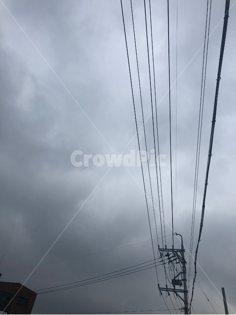 cable,케이블,powerlines,전력선,하늘,먹구름,자연,전봇대