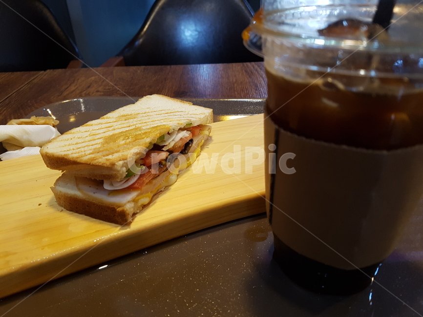 샌드위치,커피,아이스커피,런치,icecoffee