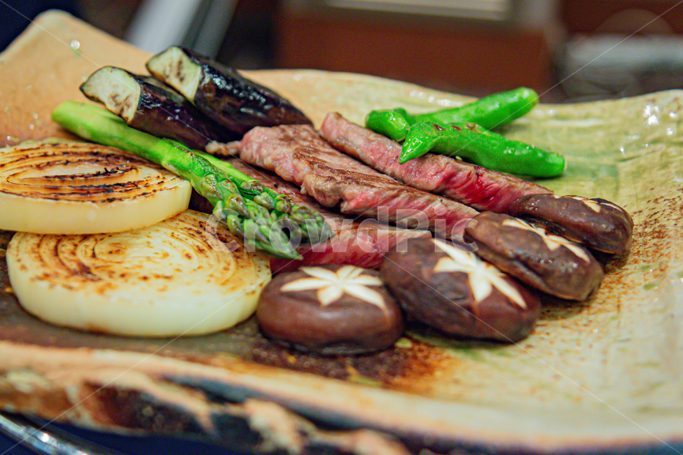스테이크,양파,버섯,아스파라거스,음식,양식,음식,식재료,요리,food,cook,meal,dishes,food reserves,일식,일본음식,일본요리,Japanese food,Japanese dishes,Japanese meal,Japanese cook
