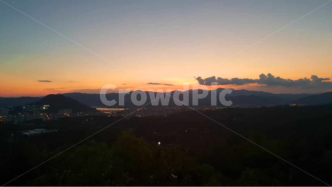 저녁노을,하늘,노을,구봉산,춘천,여행,저녁하늘,자연,풍경,nature,landscape,야경,밤,nightscape,night,outdoors,옥외,dusk,황혼,dawn,새벽,red sky,붉은 하늘,sky,sunset,일몰