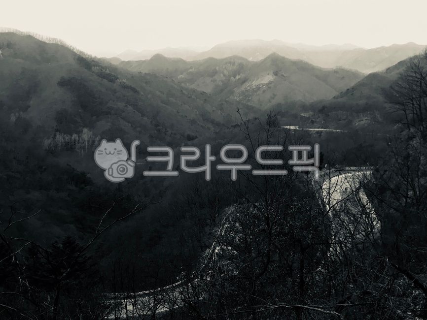 Drive course,mountain,sand ash,winding road,mountain range,winter road