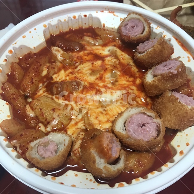 엽떡,떡볶이,핫도그,치즈떡볶이,치즈,소세지,요리,음식,패스트푸드,엽기떡볶이,음식,식재료,요리,food,cook,meal,dishes,food reserves,한식,한국음식,한국요리,korean food,korean dishes,korean meal,korean cook,디저트,간식,후식,dessert,snack