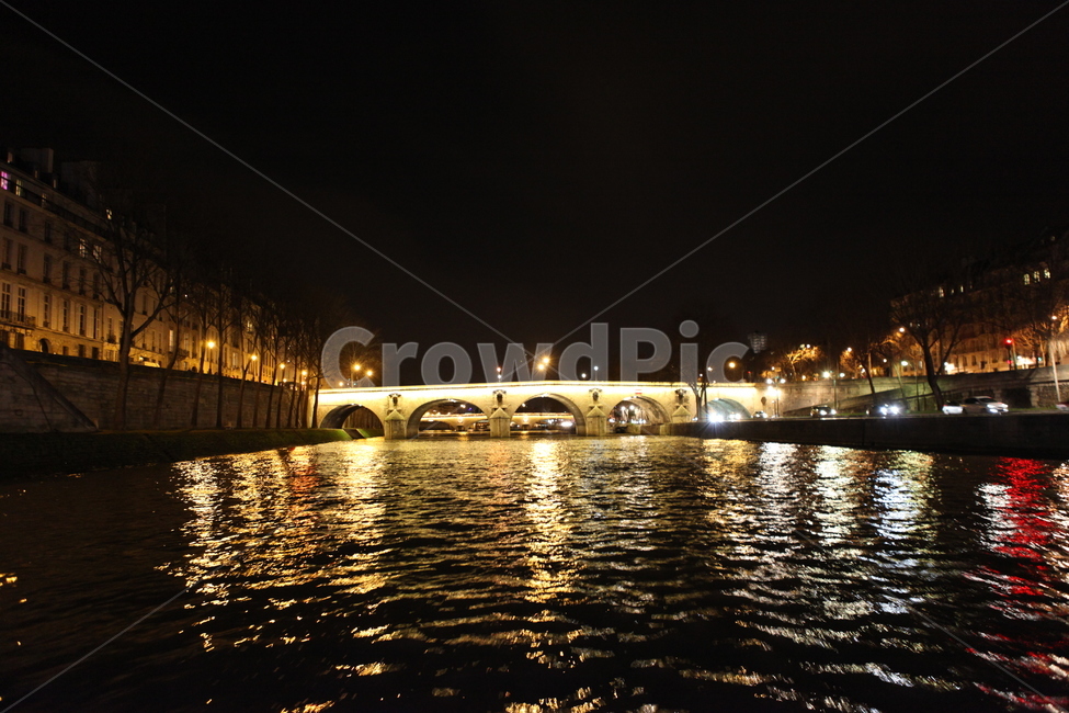 야경,물결,다리,조명,반사,야경,밤,풍경,nightscape,night,landscape,랜드마크,landmark,tourist attraction,세계랜드마크,해외랜드마크,외국랜드마크,world landmark,world tourist attraction,건축물,건물외관,exterior,building,structure,architecture,construction,water,물,waterfront,워터 프론트,건물