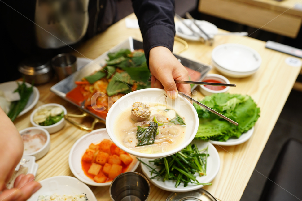 순대,순대국,순댓국,해장,술안주,안주,국물,국물요리,한식,식사,먹방,음식,푸드,육류,음식,식재료,요리,food,cook,meal,dishes,food reserves,한식,한국음식,한국요리,korean food,korean dishes,korean meal,korean cook
