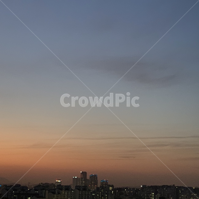 노을,해질녘,하늘,아파트,건물,풍경,outdoors,황혼,sky,nature,sunset,일몰,붉은하늘,redsky,한국도시풍경,한국도시경관,korea cityscape