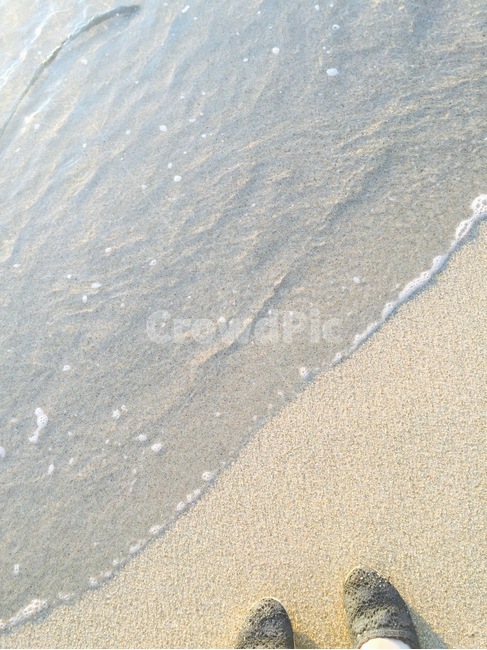 바다,신발,파도,모래사장,모래,거품