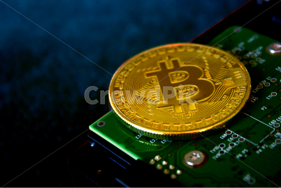 concept,invest,industry,virtual currency,banking,electro,Production,electronic,direction,electronic commerce,business,equipment,it,technology,mining,former,cryptocurrency,cyber,money,blockchain,future,information,Information and communication technology,b