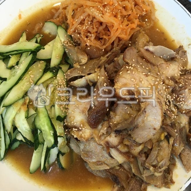 냉채족발,해파리냉채,오이,족발,족발음식,dish,접시,food,음식,meal,식사