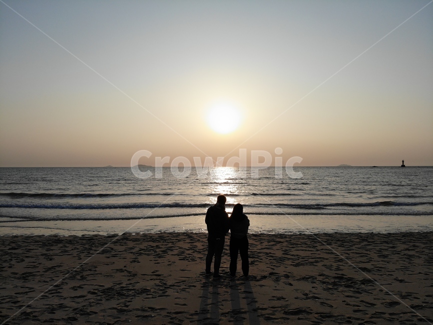 person,사람,sunlight,햇빛,바다,노을,인물,해질녘