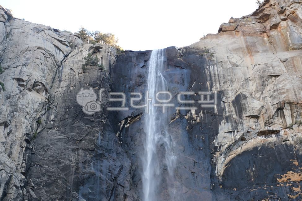USA,San Francisco,Yosemite,National Park,Valley,Waterfall