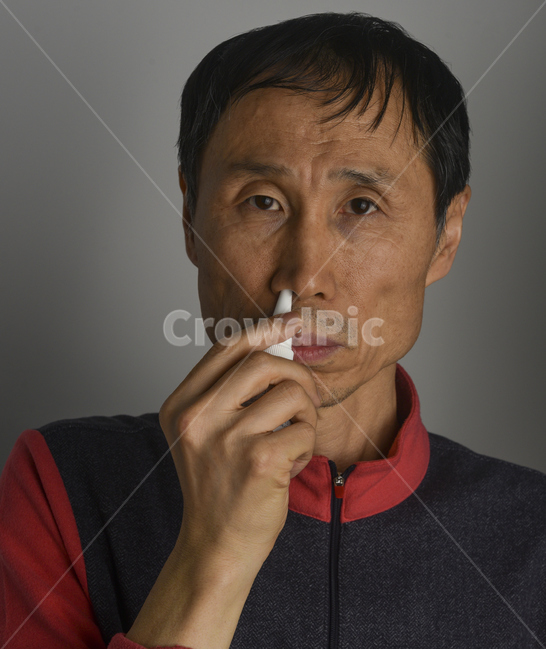 코막힘,비액,비염,콧병약,콧구멍,콧병치료,호흡기환자,분무약,호흡기증상,호흡기,비염약,상처치료,비염치료,콧병,인간,person,사람,분무소독제,human,코안,코약,물약,바이러스감염증,콧물,소독약,상처치료제,소독액,소독제,분무제,바이러스방지,치료약,뿌리다,살균,바이러스퇴치,분무형,분무식,예방,의료품,의약품,의료제품,의료용품,호흡기병,치료,방역,바이러스감염차단,바이러스차단,바이러스예방,코로나19,코로나바이러스감염증19,covid19,호흡기감염병,신종코로나바이러스감염증,사스,코로나바이러스,바이러스,홍콩독감,신종플루,메르스,신종코로나바이러스,예방수칙,바이러스호흡기감염병,바이러스호흡기,호흡기증상자,호흡기감염질환,호흡기감염증,호흡기감염,호흡기전염병,호흡기질환,세계보건기구,바이러스감염예방,바이러스감염방지,코,감염,감염병,감염증,감기,독감,기침,호흡곤란,전염,환자,병자,호흡기관,감기바이러스,독감바이러스,의료기관,병원,의원,보건소,대학병원,개인위생수칙,건강,질병,의학,진료소,진료,세균,corona,virus,disease,의료,의학,병원,medical,hospital,clinic