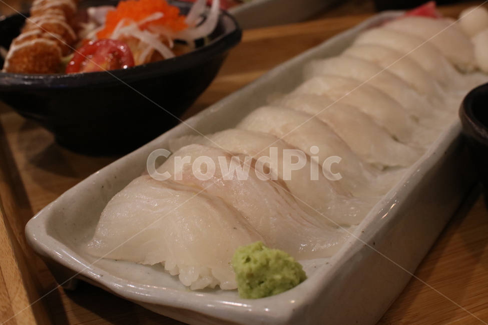 초밥,광어초밥,스시,일식,음식,식사,광어,음식,식재료,요리,food,cook,meal,dishes,food reserves,일식,일본음식,일본요리,Japanese food,Japanese dishes,Japanese meal,Japanese cook
