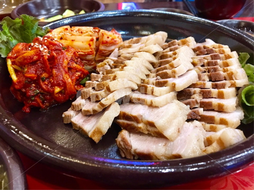항아리보쌈,김치,보쌈,겉절이,무말랭이,음식,식재료,요리,food,cook,meal,dishes,food reserves,육류,고기,meat