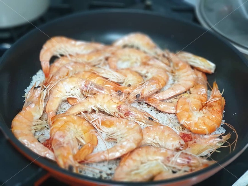 새우,대하,소금구이,후라이팬,음식,음식,식재료,요리,food,cook,meal,dishes,food reserves,수산물,해산물,fishery products,seafood