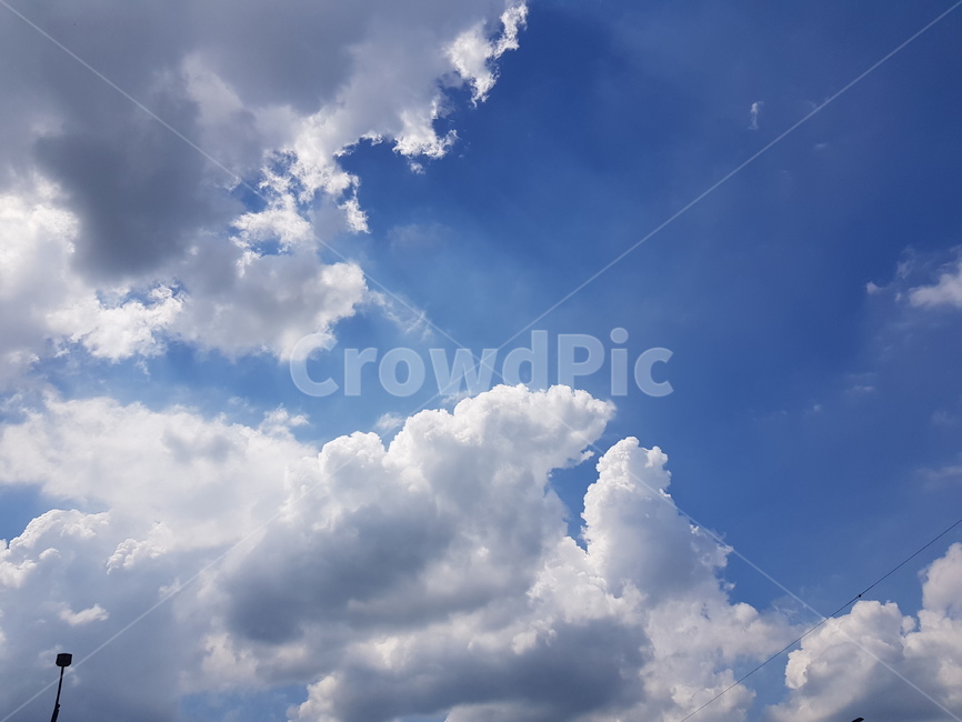 구름,하늘,파란하늘,뭉게구름,하얀구름,파란색,흰색,하얀색,cloud,sky,bluesky
