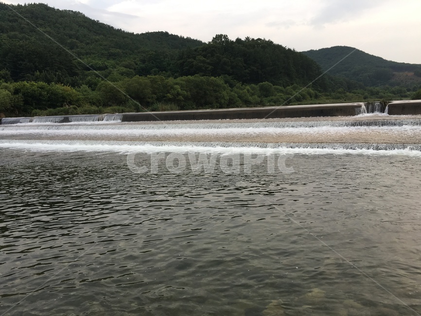 시냇물,시골,냇가,풍경,추억,계곡,개울가,초고화질,고화질