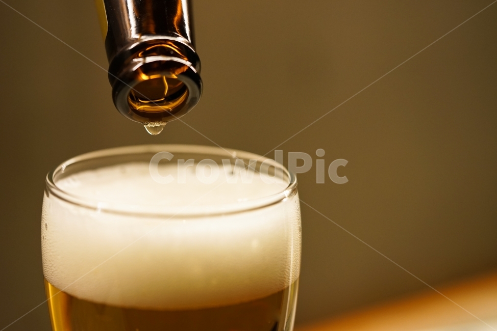 맥주,병맥주,잔,병,beer,모임,만남,한방울,방울,액체,소통,감성,감성사진,순간,스냅,맥주사진,술,알콜,시원함,짜릿,술,주류,alcohol
