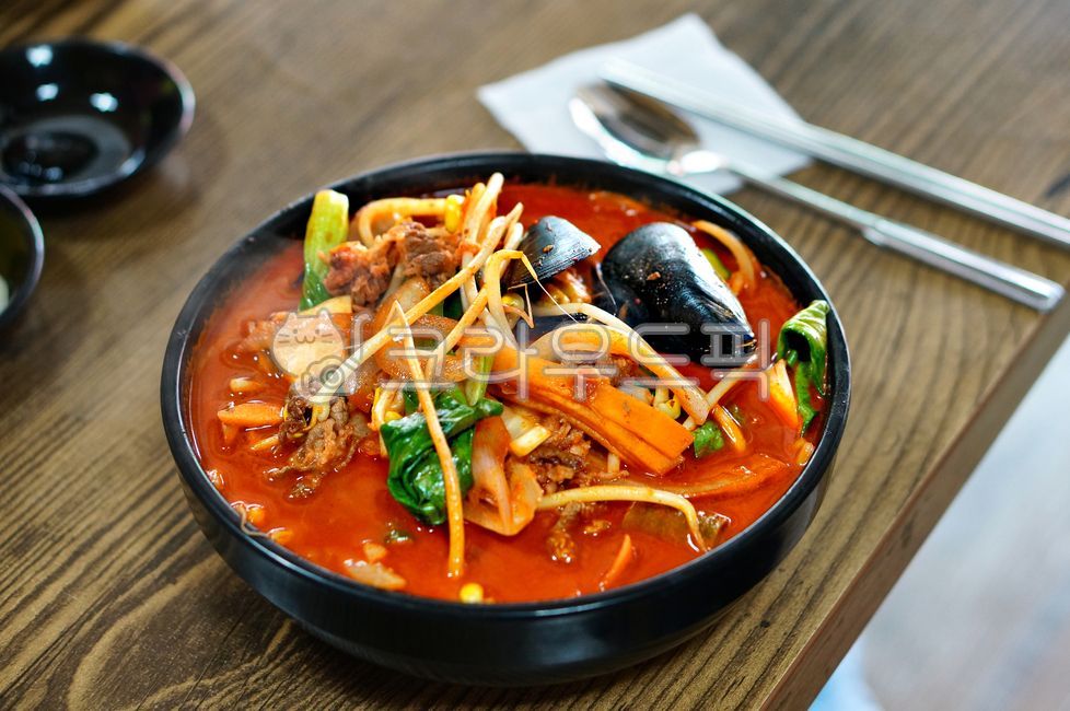얼큰짬뽕,짬뽕,해물짬뽕,중식,요리,식사,음식,면류,면요리,중국음식,noodles,chinesefood,chinesemeal,shinsescook,food,meal,bowl,그릇