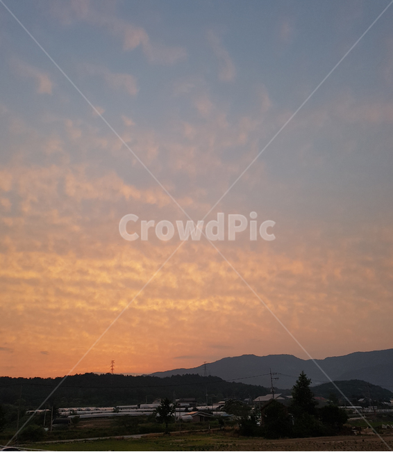 노을,하늘,석양,일몰,해넘이,일출,해돋이,역광,sunset,sky,논,농촌,풍경,마을,구름,시골,마을,풍경,landscape,country,rural,town
