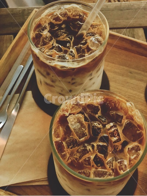 감성,커피,아이스라떼,자몽타르트,밀크티,커피,카페,coffee,cafe