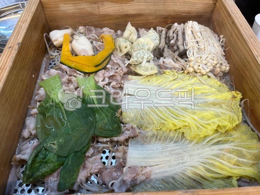 편백,편백찜,청경채,배추,단호박,소고기,우삼겹