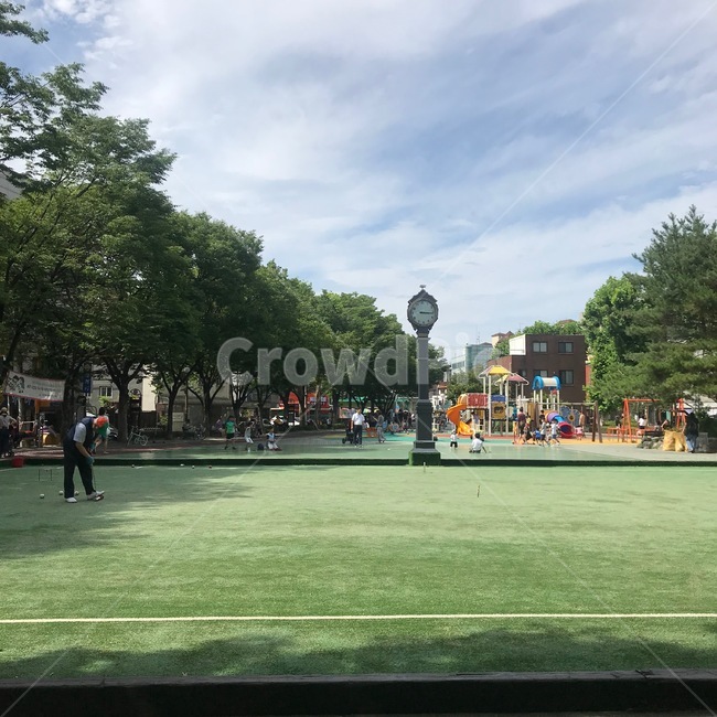 Senior Sports,Senior Hobbies,gate ball,sports,Gateball court,childrens park,Senior leisure,park