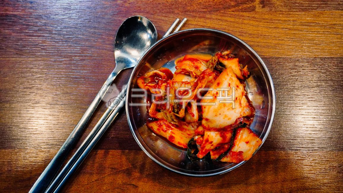 김치,김치라면,겉절이,고추가루,식당반찬