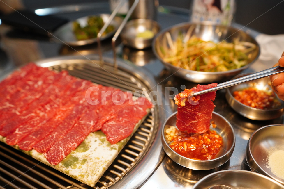 한우,육사시미,안주,술안주,고기,육류,육식,빨강,레드,먹거리,한식,날것,푸드,food,먹방,식사,음식,식재료,요리,food,cook,meal,dishes,food reserves,육류,고기,meat,한식,한국음식,한국요리,korean food,korean dishes,korean meal,korean cook