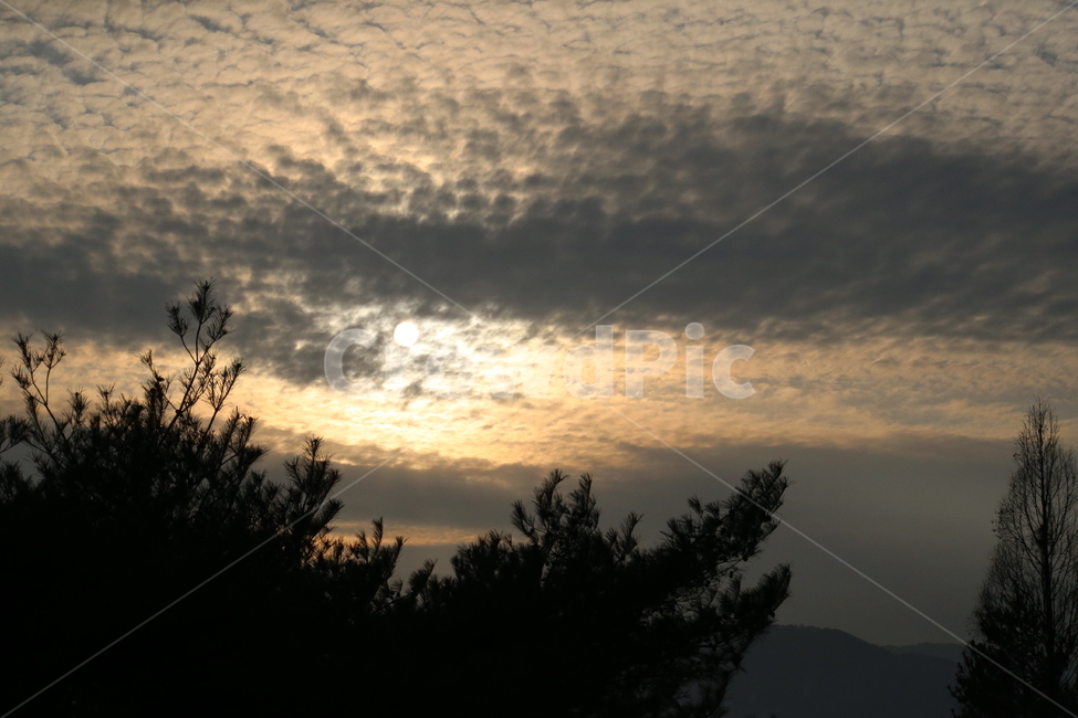 일몰,하늘,구름,양떼구름,지리산,겨울하늘