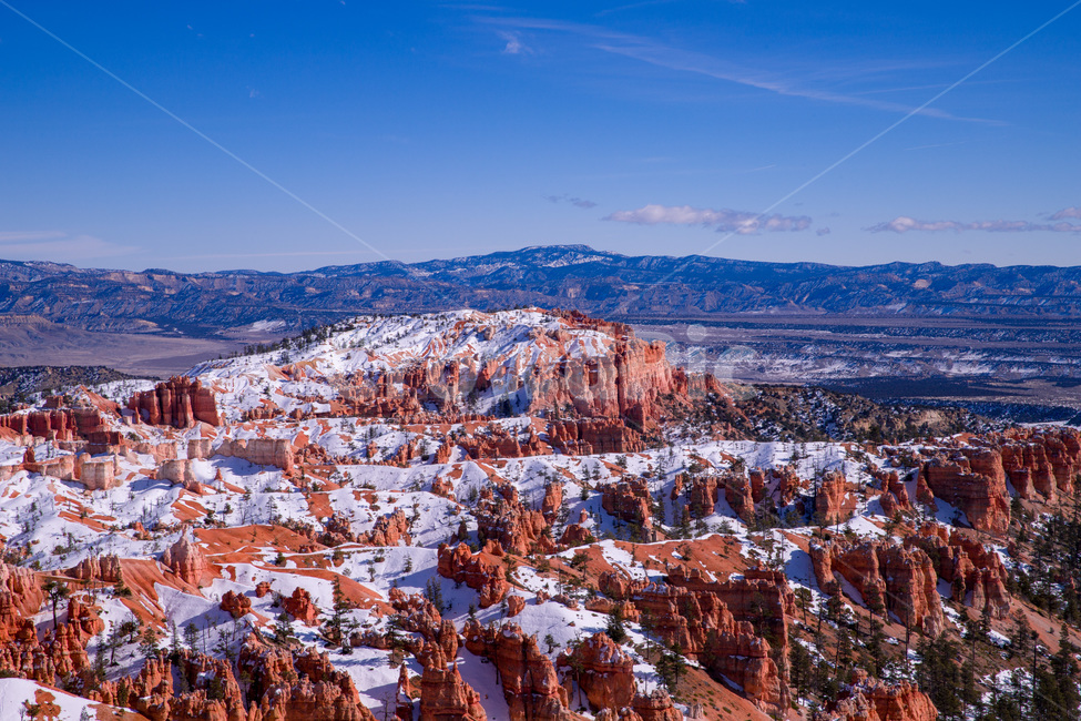 famous,america,bryce,brycecanyon,brycecanyonnationalpark,canyon,erosion,geology,hoodoo,landmark,landscape,national,nature,orange,park,red,rock,scenic,sky,snow,southwest,tourism,usa,utah,view,미국,유타,브라이스캐년,눈,겨울,자연,산