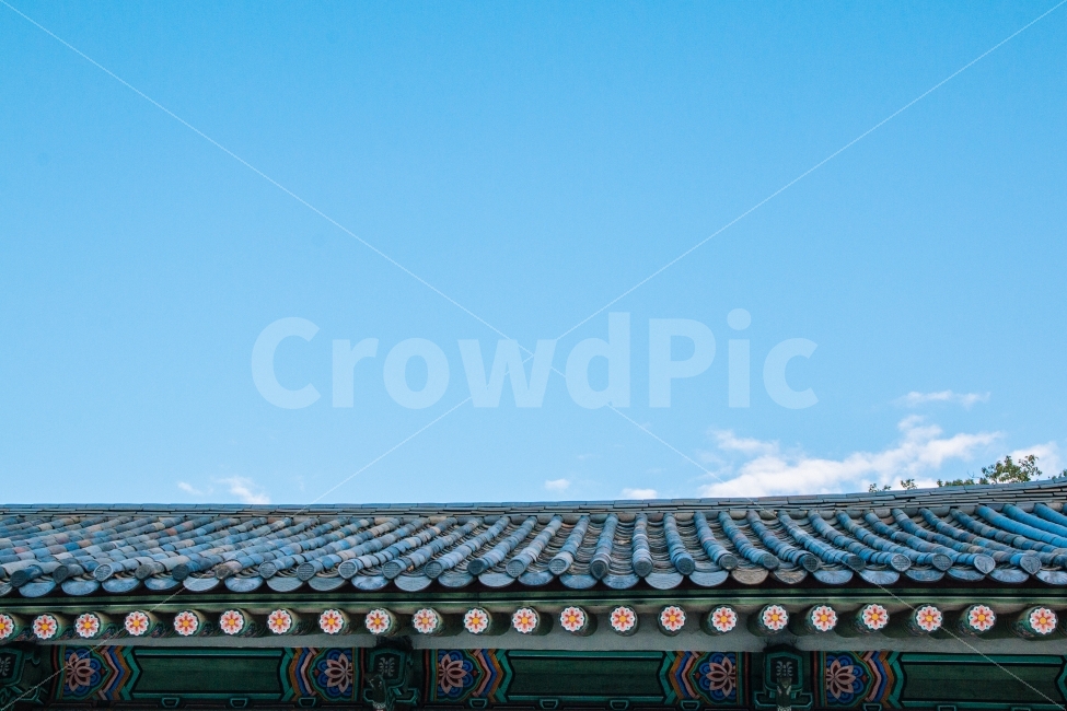 경복궁,기와,전통,궁궐,궁,서울,한국,한국적,처마,korea,seoul,koreatraditional,traditional,beautiful,palace,koreapalace,가을하늘,하늘,건축물,건물외관,exterior,building,structure,architecture,construction,한국전통,한국문화,korean traditional,korean culture
