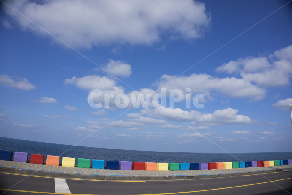 제주도,디딤돌,알록달록,바닷가,가드레일,징검다리,제주도,jeju,jeju island,road,도로