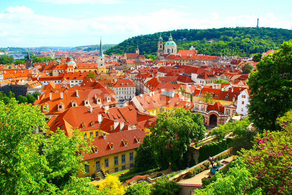 capital,red roofs,Eastern Europe,city,old town,Charles Bridge,scenery,building,Vltava River,beautiful,romantic,cityscape,architecture,roof,travel destination,Europe,tourist destination,medieval,Prague Castle,Prague,Czech Republic,panoramic view,bridge,hig